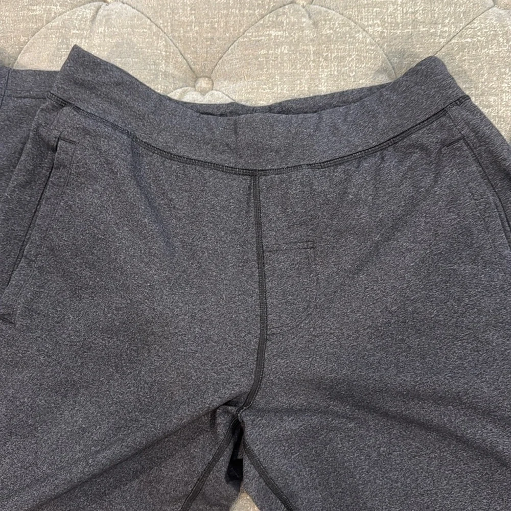 Lululemon pants M gray - Picture 2 of 5
